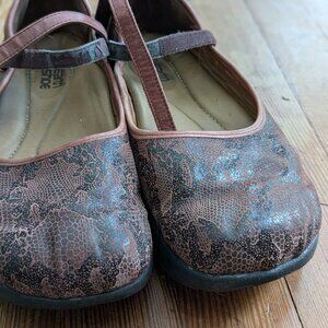 Kalso Earth Shoes Mary Janes Brown Patterned Leather Size 9